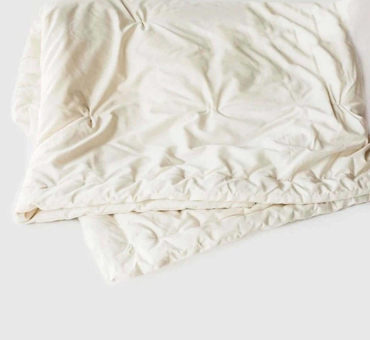 Made in USA Heavy Weight Natural Wool Comforter - Queen - HLO